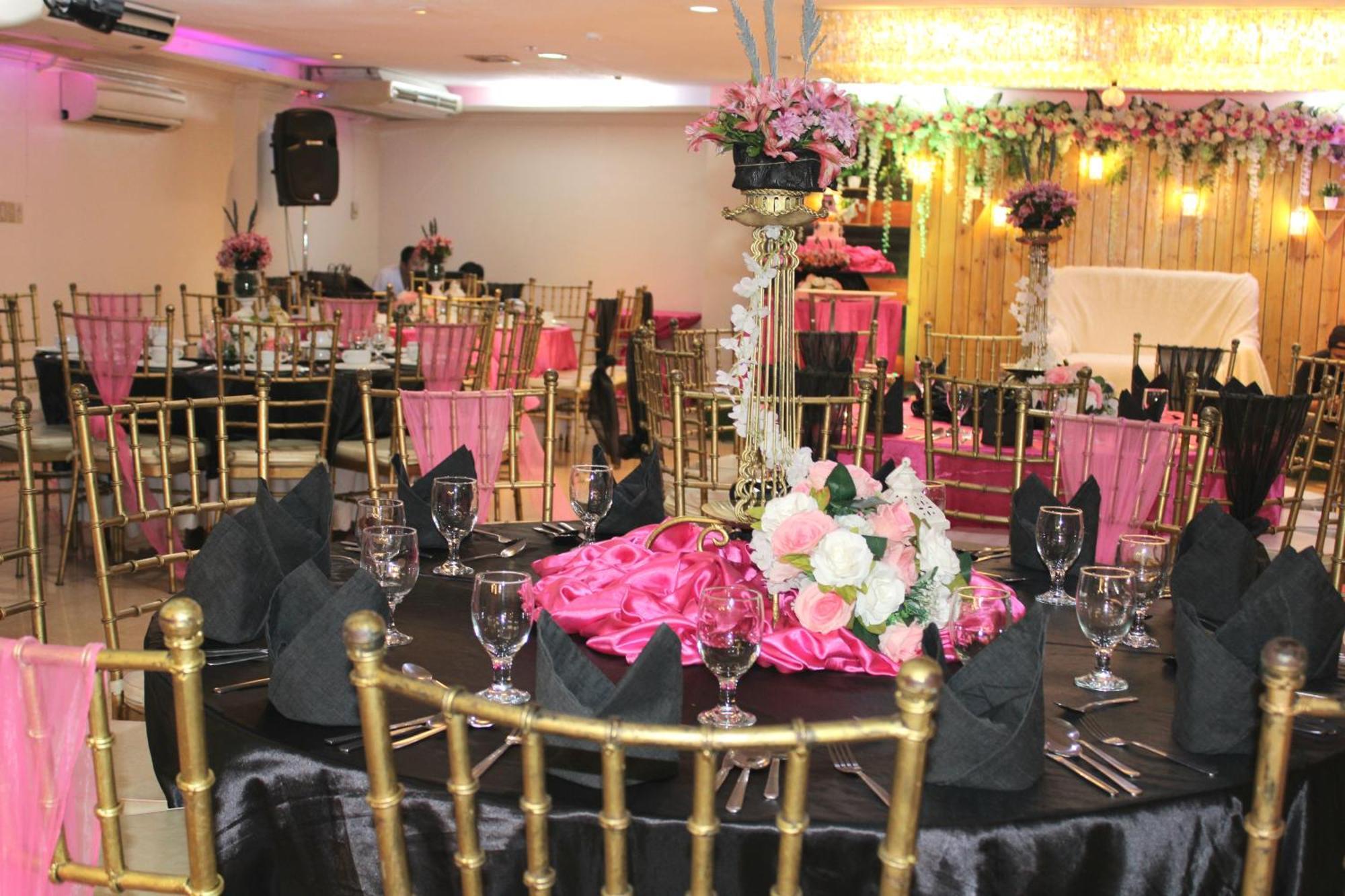 OYO 653 Rosas Garden Hotel Manilla Buitenkant foto